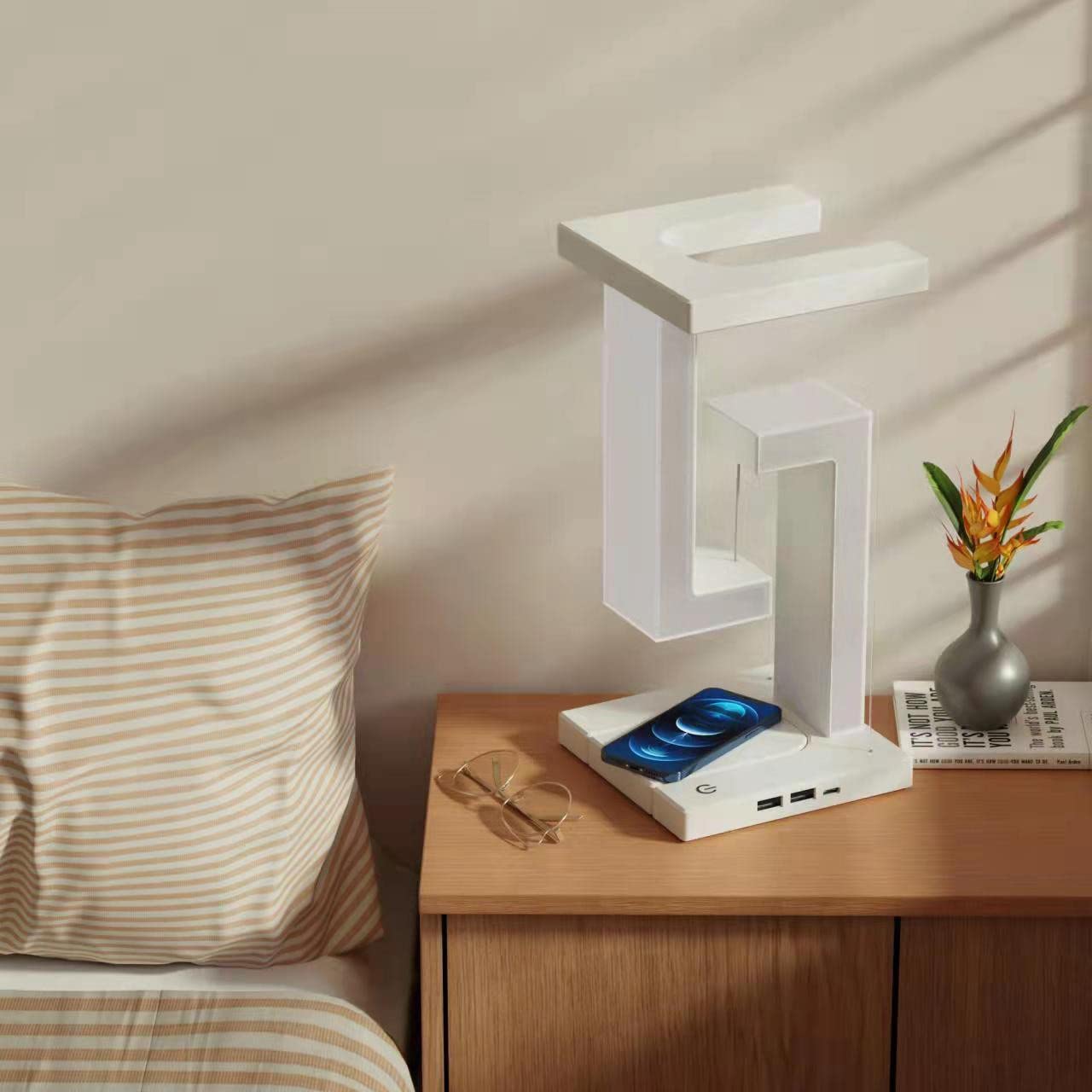 LuminaBalance: White GeoGlow Wireless Elegance Lamp